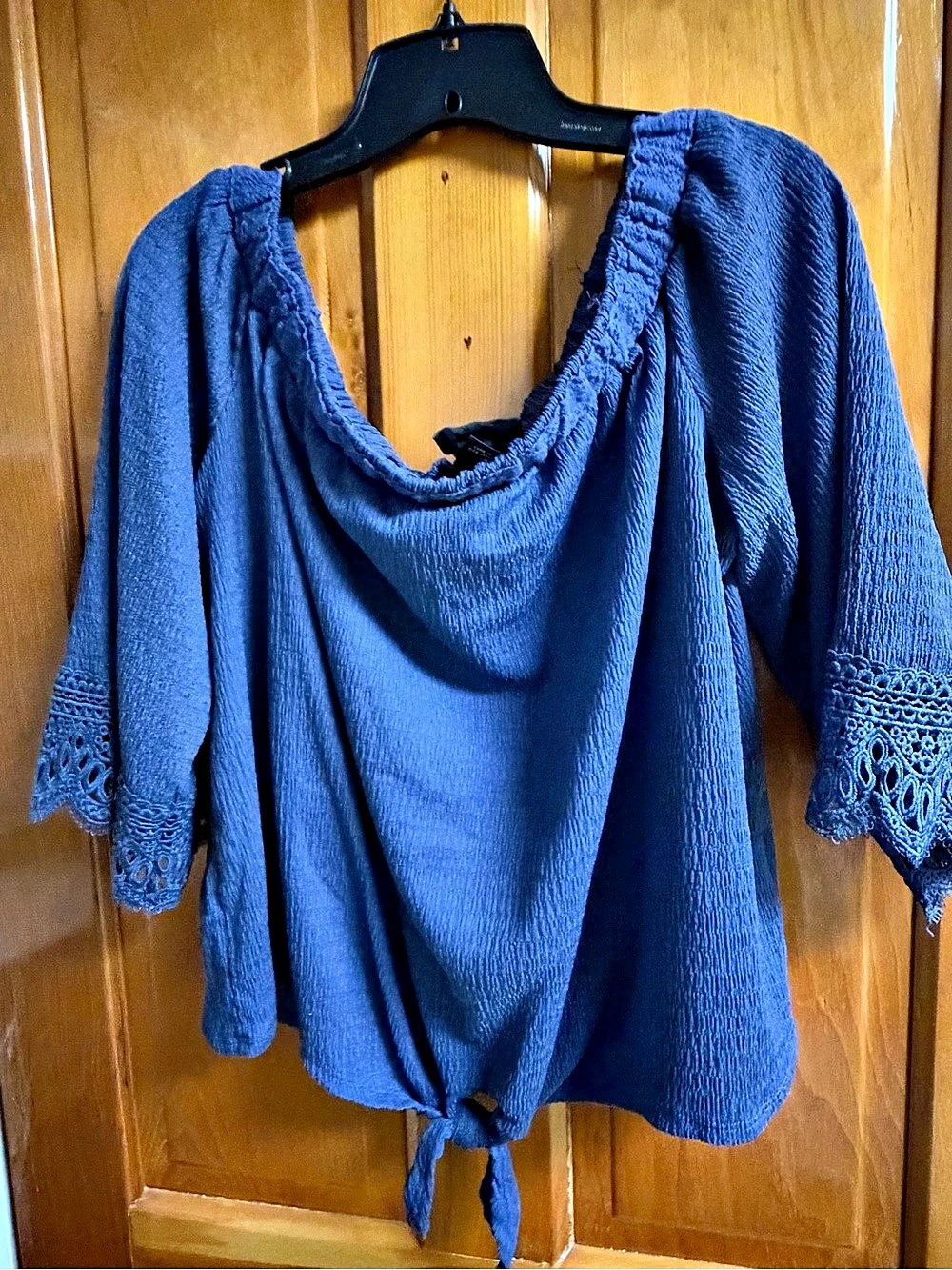 by&by Blue Lace Trim Tie Hem Blouse Size XXL